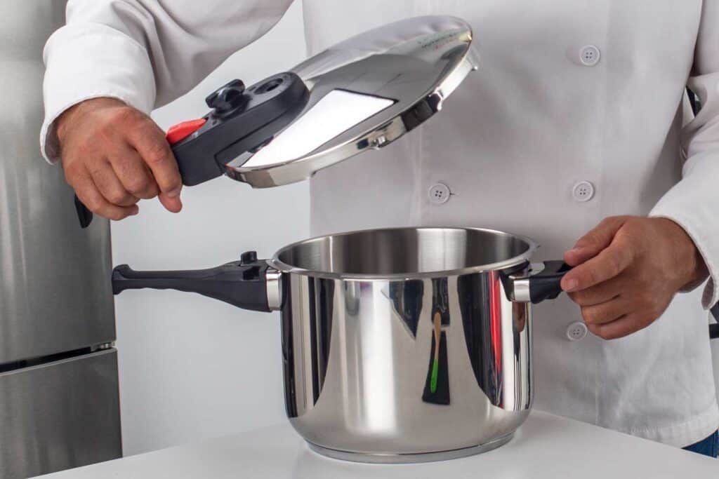 Magefesa Practika Plus Pressure cooker